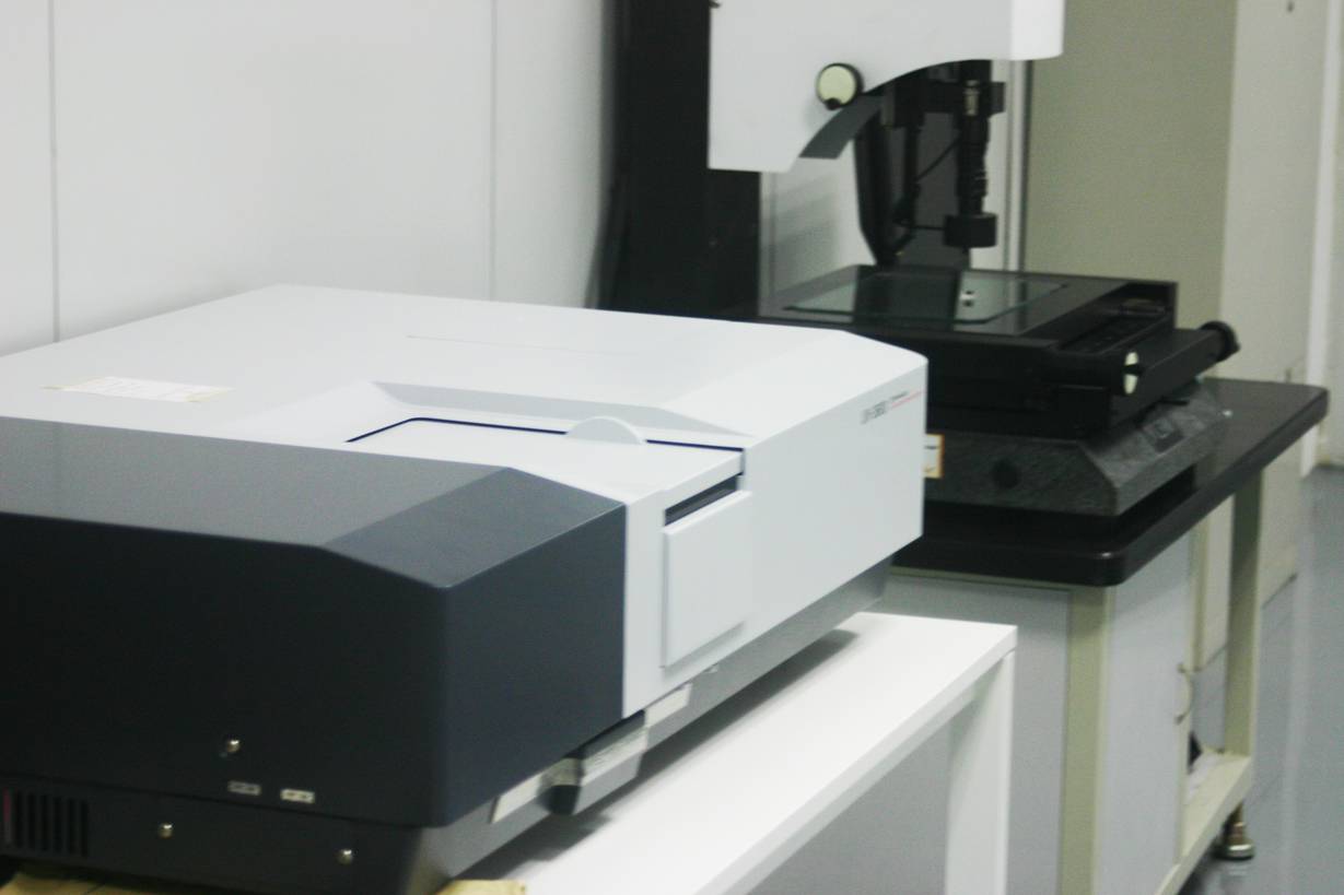 Optical Metrology, Optical Profilometers, Optical Temperature Sensors, Optical Clocks, Shimadzu UV-3600 Spectrophotometer